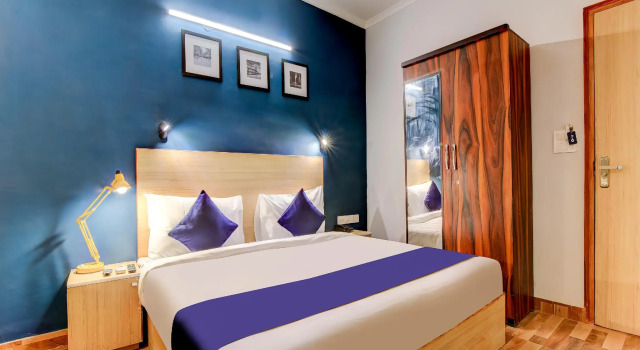 OYO 75115 SilverKey Executive Stays 75115 Discovery Suites