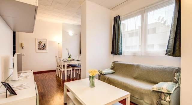 M&l Apartment, Забронировать Апартаменты/квартира СПА-отели Рима, рядом с Больница Сан-Джованни, SPA-услуги