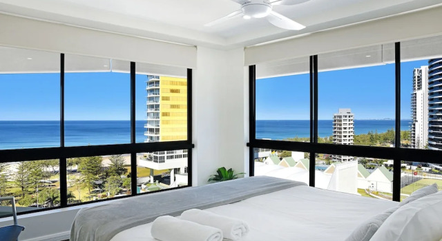 Апартаменты Deluxe Victoria Square Apartments