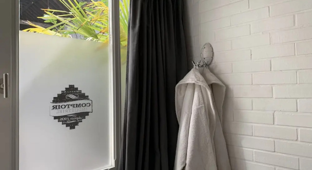 Le Comptoir industriel, Rezervasyon Bed and Breakfast Lille SPA oteller, Aeronef yakınında, SPA