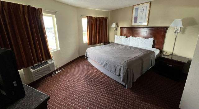 Days Inn & Suites by Wyndham Rancho Cordova, Book Hotel Rancho Cordova California