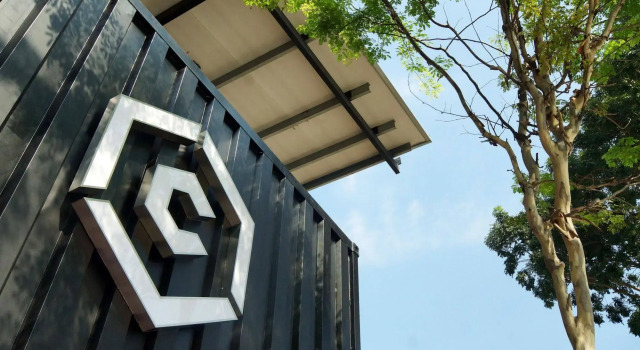 Container Hotel