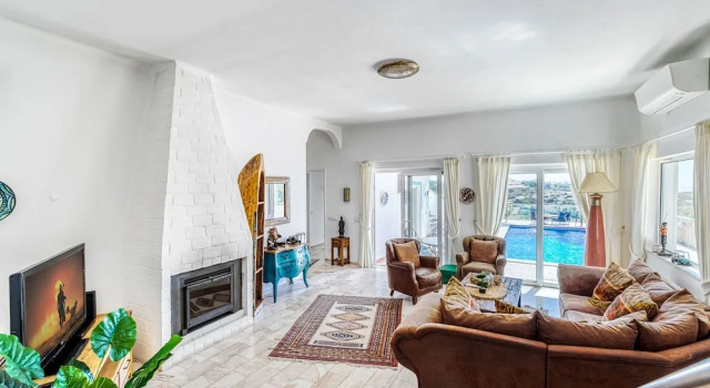 Casa Beatriz Magnificent Villa Just a few Steps, Rezervovat Vila Chaty v Algarve, Chalupa