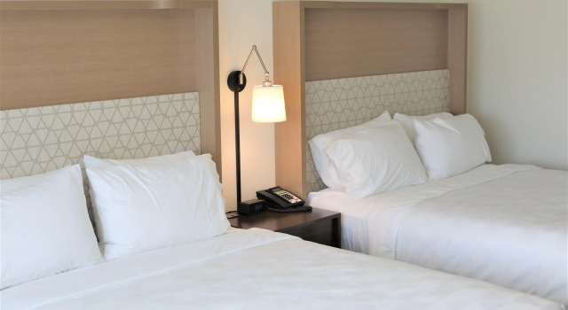 Holiday Inn & Suites St. Cloud by IHG