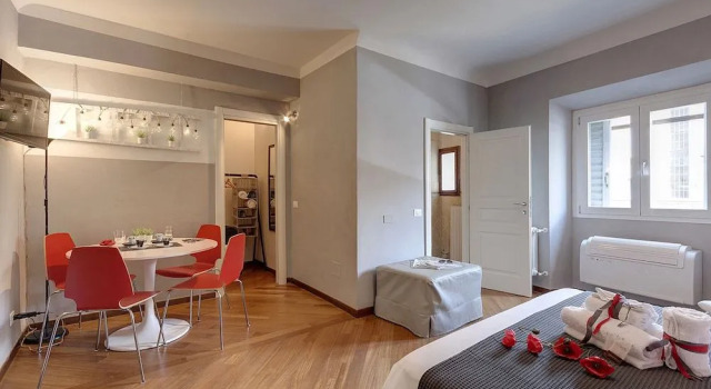 Mamo Florence - Espresso Apartment, Забронировать Апартаменты/квартира Санта-Мария-Новелла Флоренция, рядом с Кафедральный собор Санта-Мария-дель-Фьоре