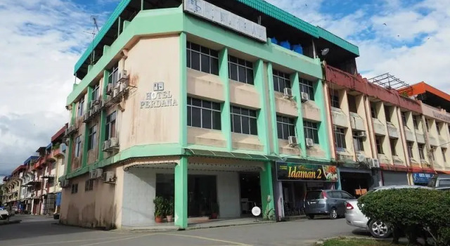Hotel Perdana, Rezerwuj Hotel Hotele w Sarawak z parkingiem, Parking