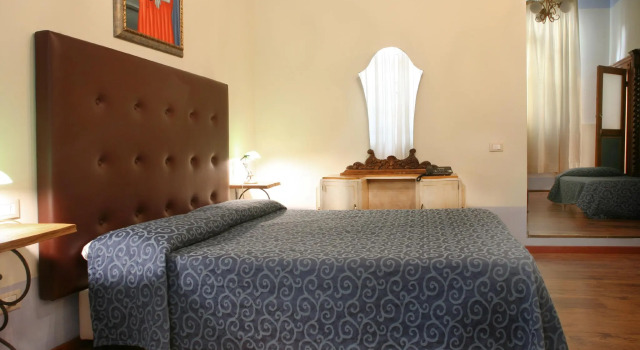 Четырёхместный номер Standard Hotel Azzi