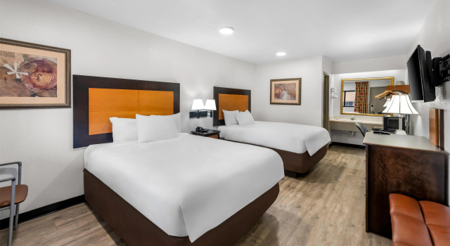 Четырёхместный номер Standard Americas Best Value Inn Kansas City East - Independence