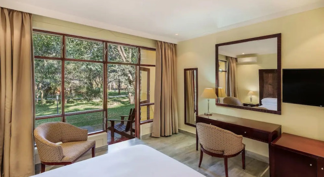 Двухместный номер Standard с балконом Protea Hotel by Marriott Lusaka Safari Lodge