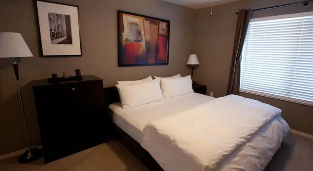 Hangout By Signature Vacation Rentals, Забронировать Апартаменты/квартира Отели Скотсдейл с парковкой, Парковка