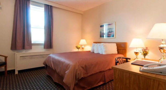 Номер Economy Travelodge by Wyndham Winnipeg Airport West