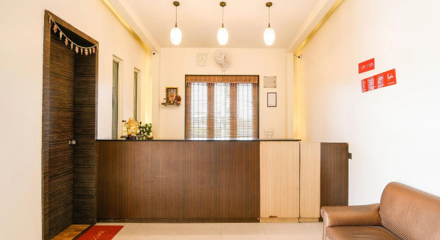 CAPITAL O 15017 Hotel Nandini, Забронировать Отель Отели штата Махараштры 3 звезды, 3*