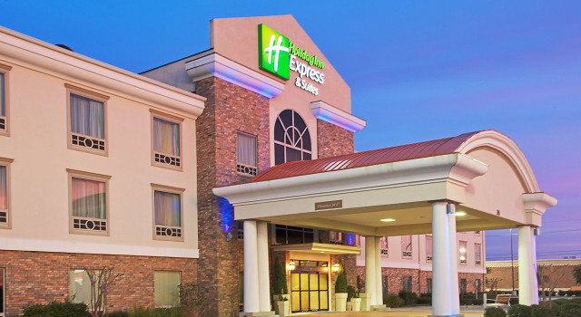 Holiday Inn Express Hotel & Suites Conroe I-45 North by IHG, Reserva ahora Hotel Conroe Lake Conroe