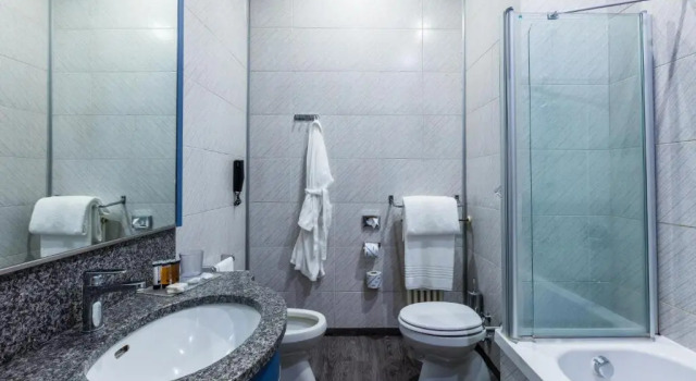 Трёхместный номер Comfort Hotel Concord