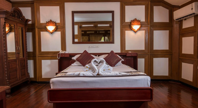 Люкс с видом на реку KMA Bagan Hotel River View