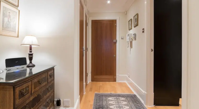 A Place Like Home - Elegant Apartment near Green Park