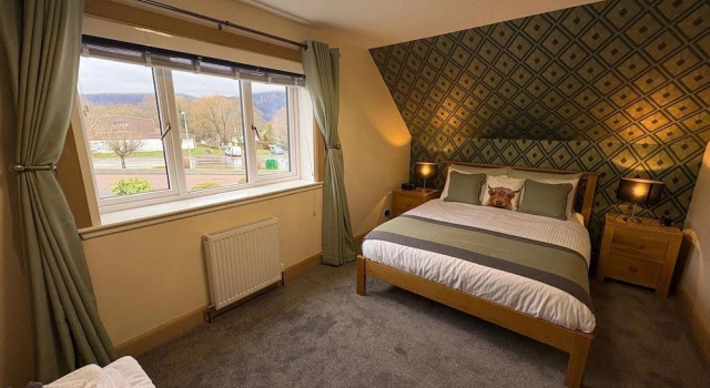 KILDONAN HOUSE B and B, Book Bed and Breakfast Hoteller i Scotland med parkering, Parkering