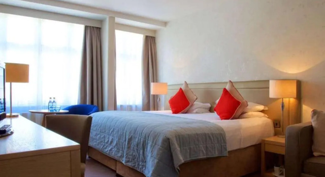 Трёхместный семейный номер Standard Bournemouth East Cliff by Belvilla