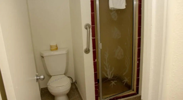 Четырёхместный номер Standard Kings Rest Motel