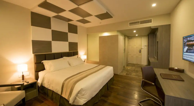 Двухместный номер Premier с балконом Hotel Parami