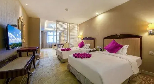 Люкс Royal Country Garden Phoenix Hotel Wuhan