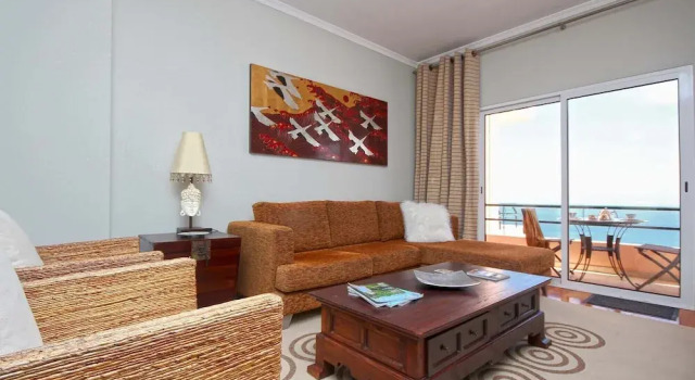 Vale Formoso Apartment