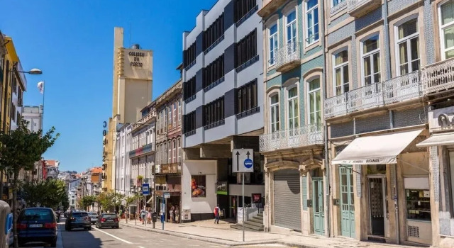 Porto Haven - Terrace Penthouse Downtown with AC, Rezerwuj Hotel União de Freguesias do Centro 