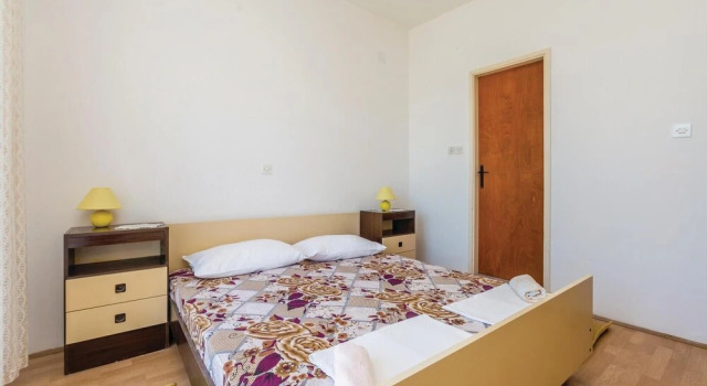 Awesome Home in Rab With Wifi and 2 Bedrooms, Prenota Hotel Arbe 