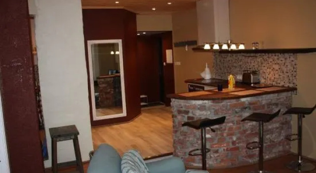 Sadama 11 Apartment, Varaa Huoneisto Hotellit Pärnumaa pysäköinnillä, Pysäköinti