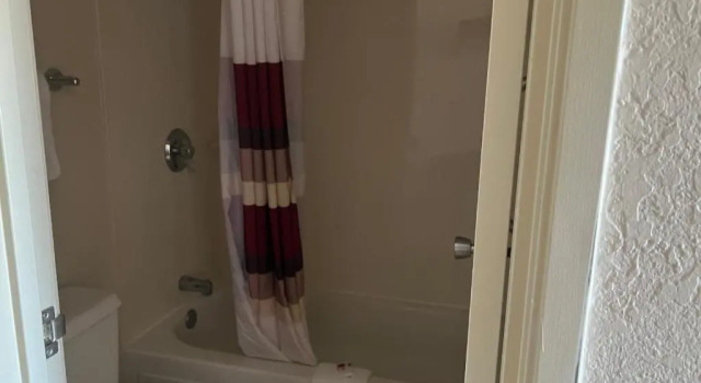 Номер Standard Red Roof Inn Toledo - Holland