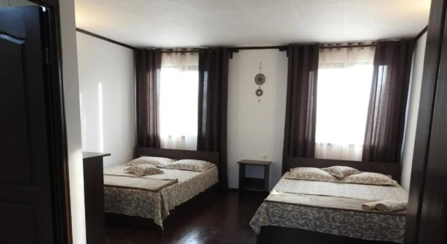 Standard Quadruple room Vila Hera