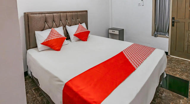 Номер Standard Hotel O Guest House Gembul Syariah