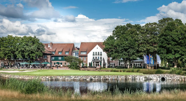 Номер Standard Steigenberger Hotel Treudelberg Hamburg