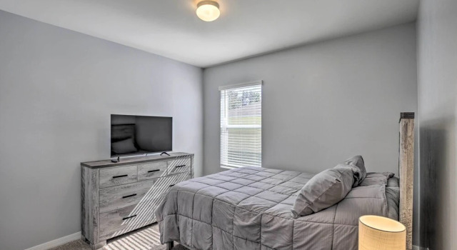 Коттедж 3 Mi to Beach: Cape Coral Home w/ Heated Pool