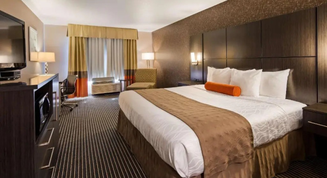 Номер Standard Best Western Plus Rama Inn & Suites