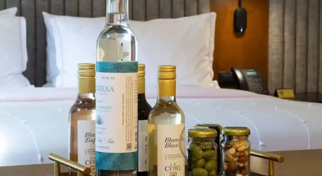 Люкс Adoro Hotel Boutique