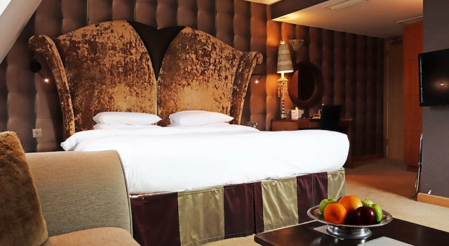 Номер Executive The Pinewood Hotel