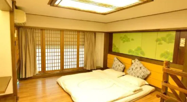 Люкс Дуплекс Yuwenquan Hot Spring Resort