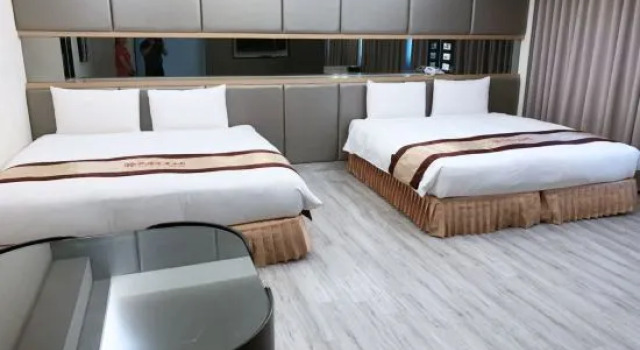 Vierer Suite Harmonious Hotel