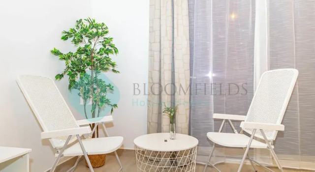 Студия Comfort Bloomfields Iconic STU in Waters Edge