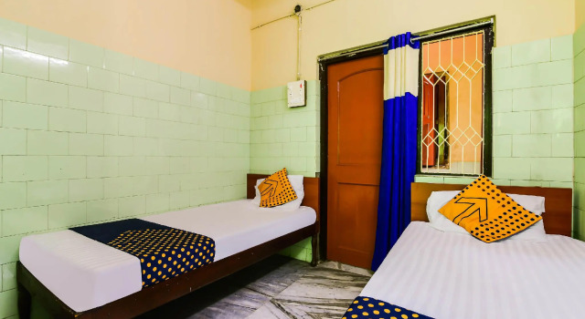 SPOT ON 62643 Ashirbad Guest House, Prenota Affittacamere Cuttack 
