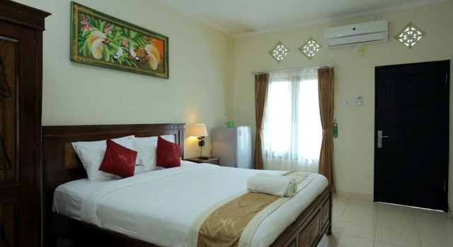 RedDoorz Nakula Sunset Road, Rezervovat Hotel Hotely v Bali s bazénem, Bazén