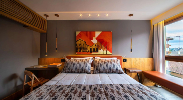 Wood Hotel, Забронировать Отель Gramado City Centre Грамаду