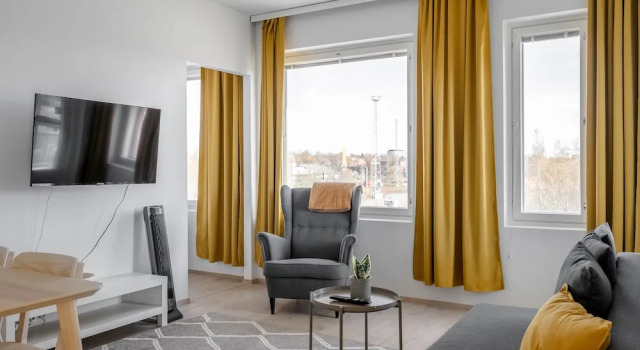 Семейные апартаменты с 2 комнатами с балконом Hiisi Homes Turku Ratapiha