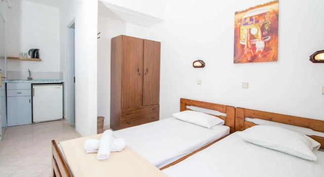 Двухместный номер Comfort с балконом Nikos BnB
