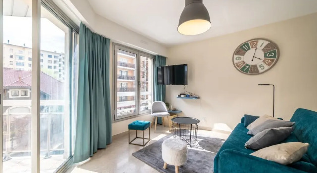 Bel écrin Private apartment, Réserver Appartement Annecy-le-Vieux Lac d'Annecy, près de Moon Beach Annecy