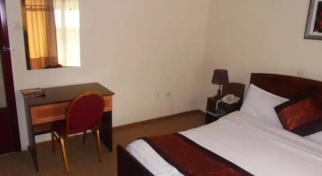 Pacific Hotel, Rezerwuj Hotel Hotele w Yeka ze śniadaniem, Śniadanie