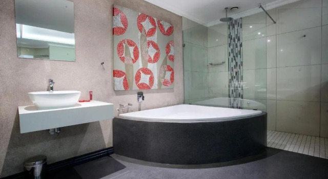 Двухместный номер Executive Hotel Savoy and Conference Centre