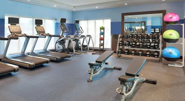 Holiday Inn Express Hamilton-stoney Creek, Varaa Hotelli Hamilton 