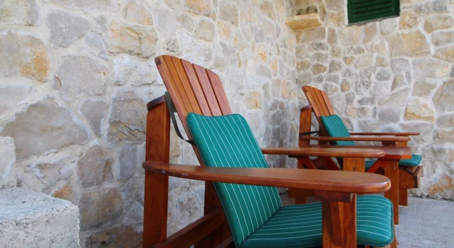 Коттедж Мансарда c 1 комнатой Holiday Home Katica - One Bedroom Holiday Home With Terrace and Sea View
